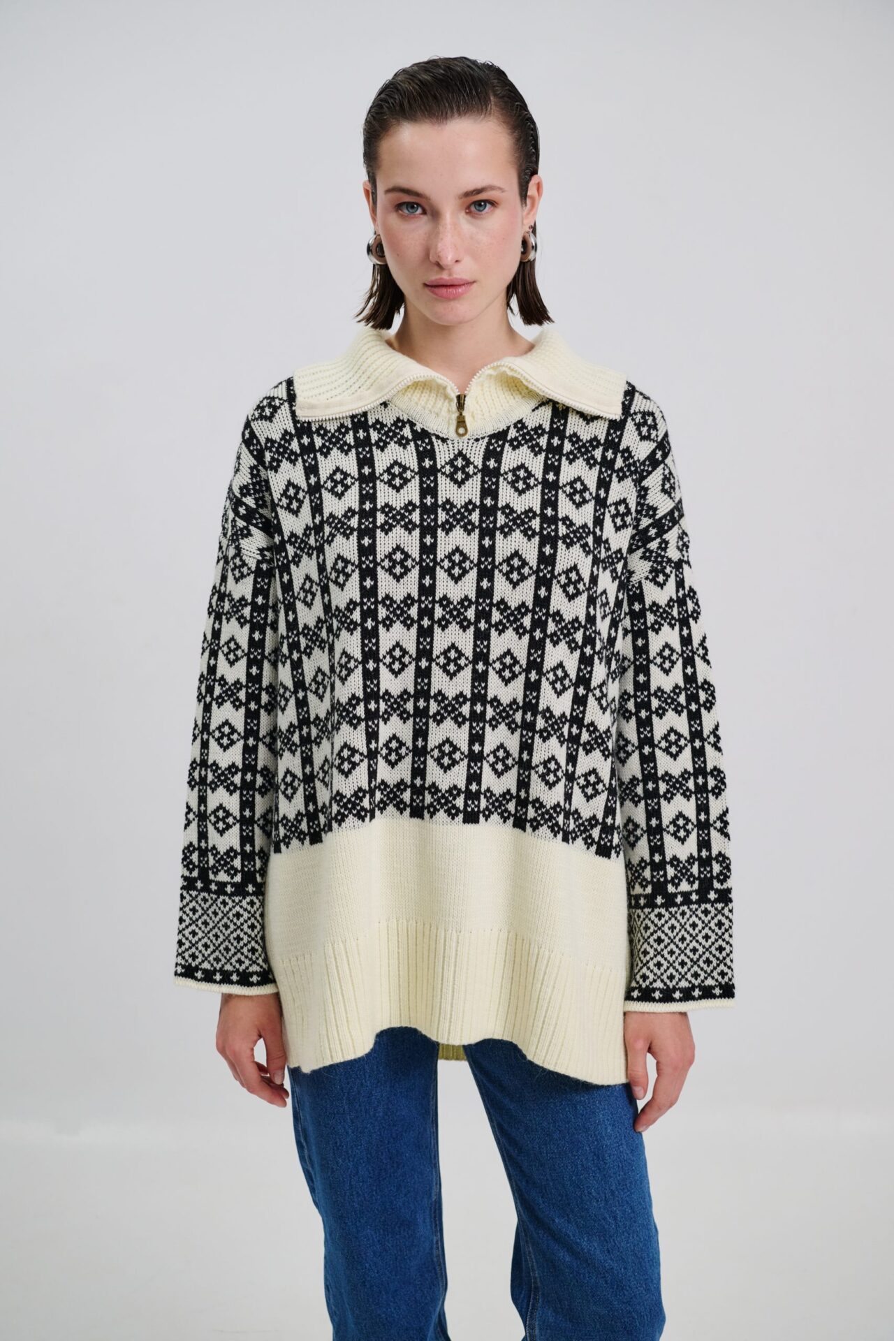 combos17045 scaled 1 | Carrot Concept Store in Santorini, Greece