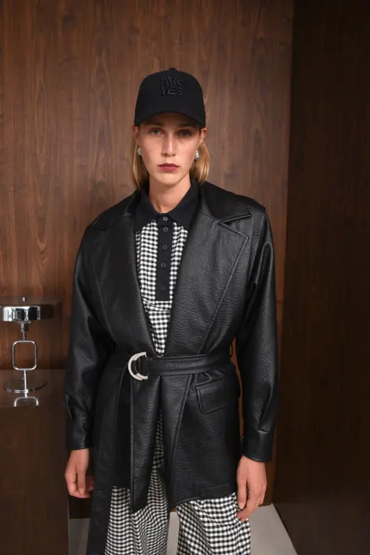 0253DSC 8628 | Carrot Concept Store in Santorini, Greece